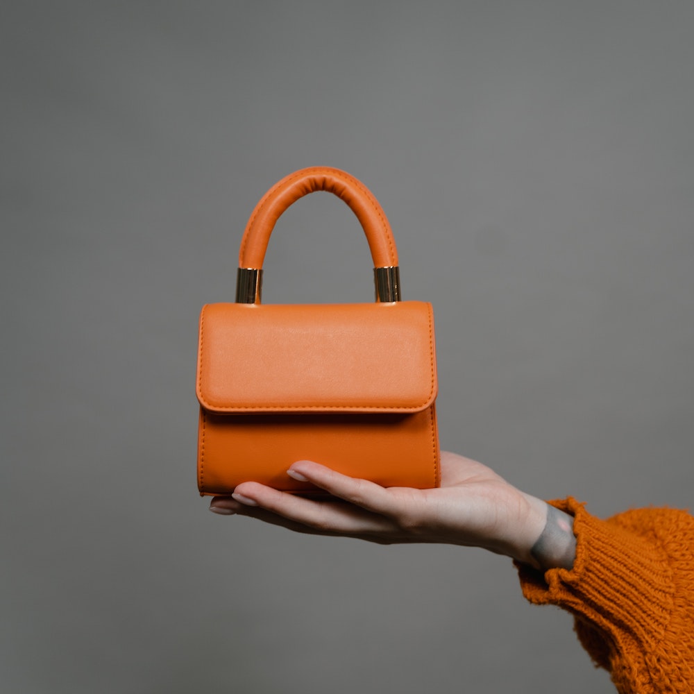 TOC TOC LA SHOP TIENDA DE DECORACION REGALOS Y JUGUETES MANRESA COMPRAR BOLSOS COMPLEMENTOS DE MUJER ONLINE